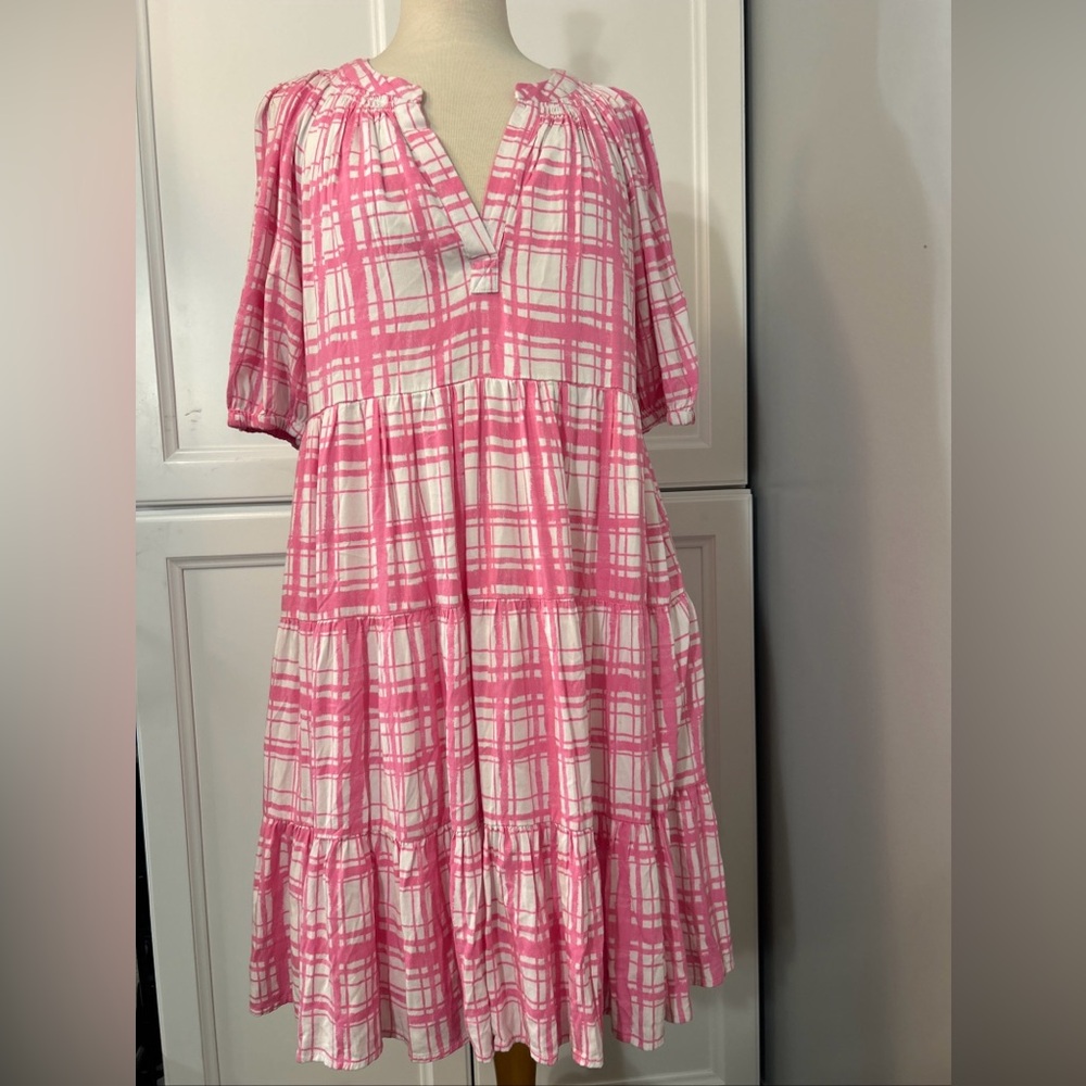 Crown  & Ivy Light Pink and Hot Pink Smocked Waist Tiered Dress Size (M- L )